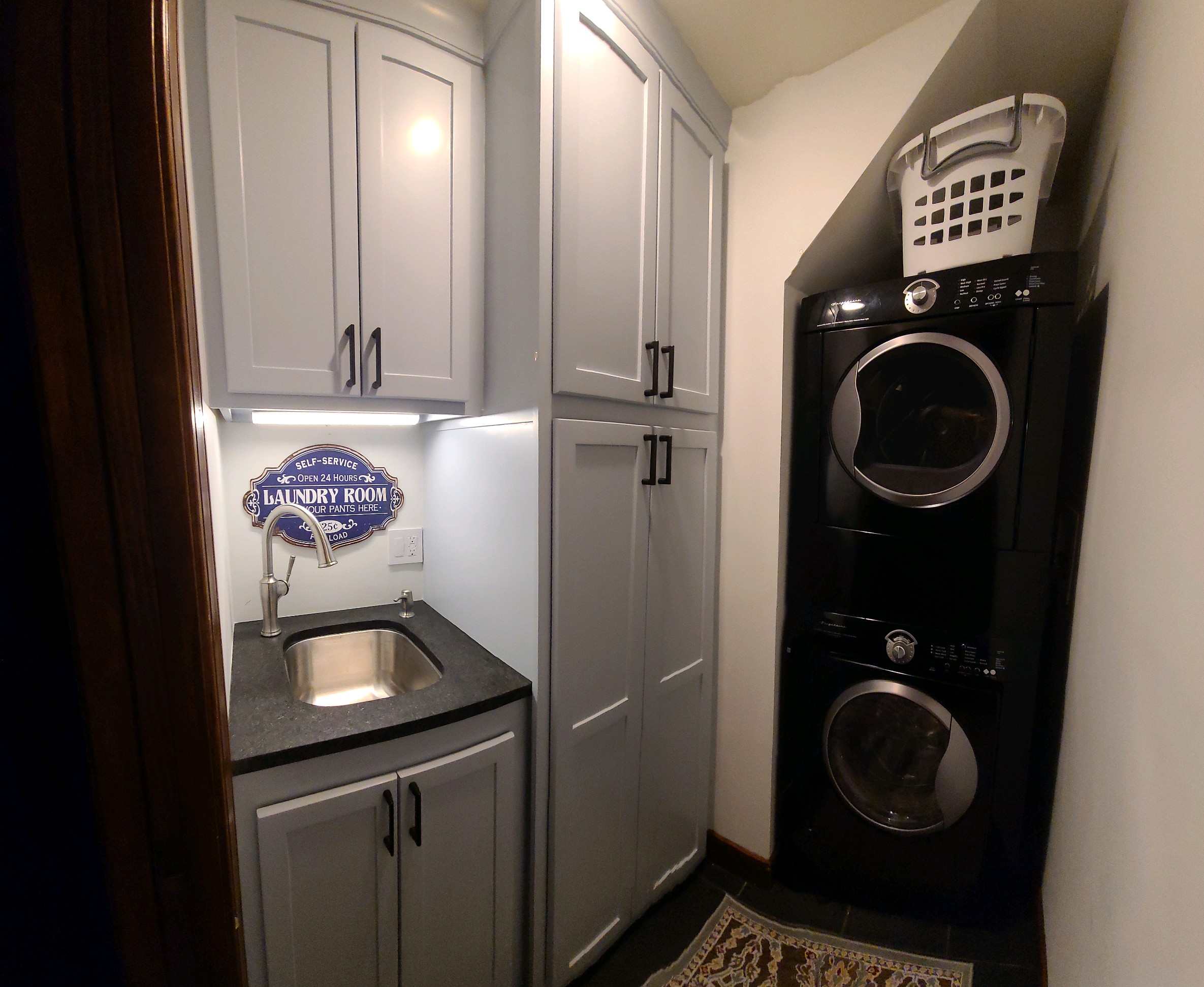 Laundry Room Vanity and Cabinets